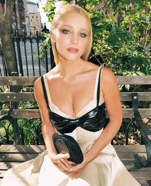 Julia Schlaepfer OnlyFans Leaked Free Thumbnail Picture - #JSAXg3PxtI