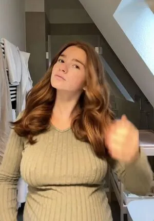 Julia Schulze OnlyFans Leaked Free Thumbnail Picture - #3C7Vza73cp