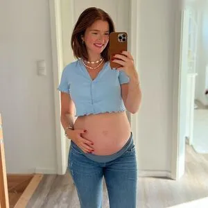 Julia Schulze OnlyFans Leaked Free Thumbnail Picture - #B0AUMZOShl