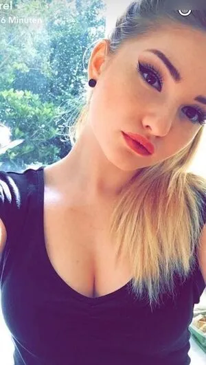 Julia Schulze OnlyFans Leaked Free Thumbnail Picture - #OOsf2mSAAA