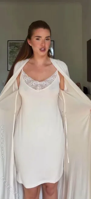 Julia Schulze OnlyFans Leaked Free Thumbnail Picture - #RxDh7Dabd2