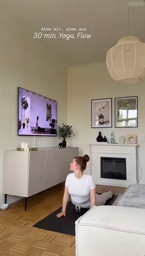 Julia Schulze OnlyFans Leaked Free Thumbnail Picture - #astPeFXX7y