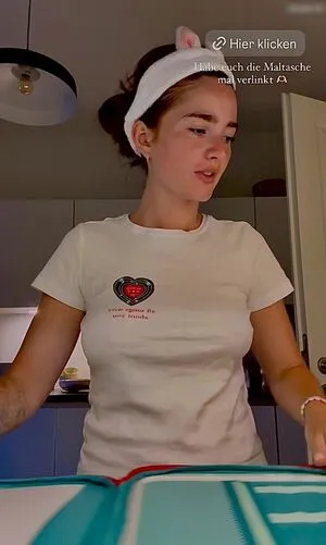 Julia Schulze OnlyFans Leaked Free Thumbnail Picture - #pjjRbripck