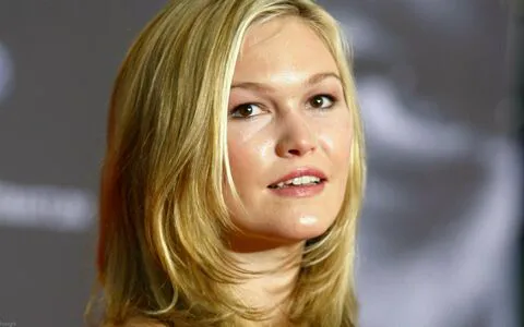 Julia Stiles OnlyFans Leaked Free Thumbnail Picture - #McnC5UNAuE