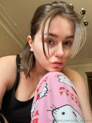 Julia Sweets OnlyFans Leaked Free Thumbnail Picture - #cJlar5I5PB