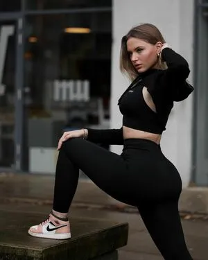 Julia Van Hest OnlyFans Leaked Free Thumbnail Picture - #FuQuyx8blg