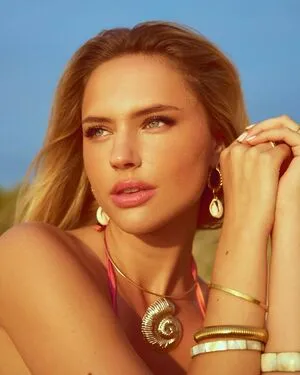 Julia Van Hest OnlyFans Leaked Free Thumbnail Picture - #hyn7hyfc4g