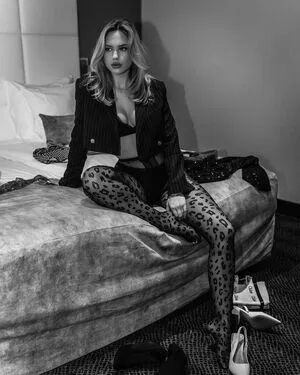 Julia Van Hest OnlyFans Leaked Free Thumbnail Picture - #u0VXSxw8kU