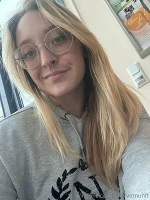 Julia Vernunft OnlyFans Leaked Free Thumbnail Picture - #4k7WCB2UzF