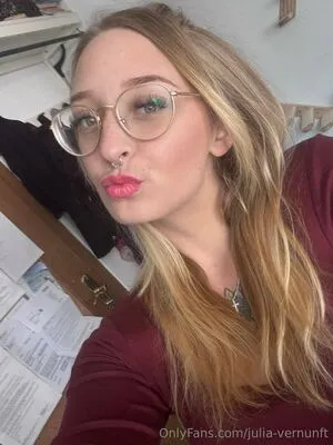 Julia Vernunft OnlyFans Leaked Free Thumbnail Picture - #JilN962RSL