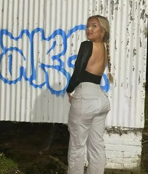 Julia Whiteeee7 OnlyFans Leaked Free Thumbnail Picture - #4KlDedJNcW