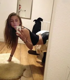 Julia Wulf OnlyFans Leaked Free Thumbnail Picture - #2TabKPh1hh