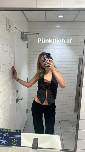 Julia Wulf OnlyFans Leaked Free Thumbnail Picture - #PmeH2RvGNZ