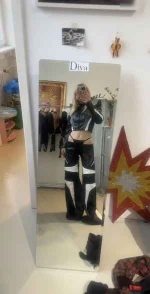 Julia Wulf OnlyFans Leaked Free Thumbnail Picture - #p7gbL0KKlf