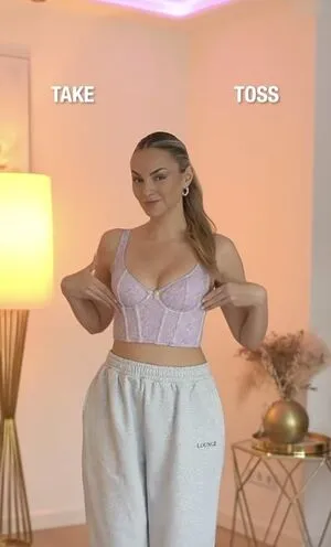 Julia Xlaeta OnlyFans Leaked Free Thumbnail Picture - #5O47fZNd5O