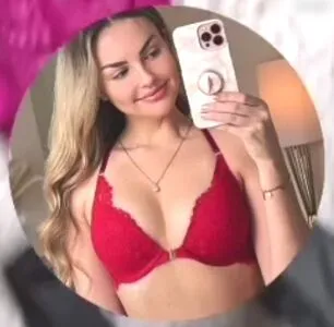 Julia Xlaeta OnlyFans Leaked Free Thumbnail Picture - #izMXiJd9AO