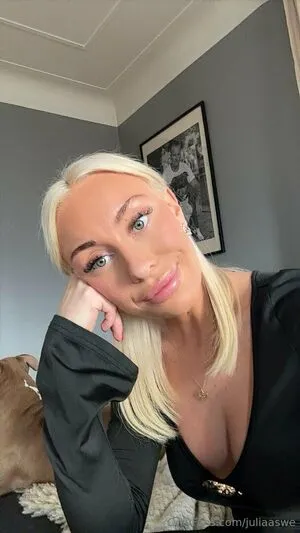 Juliaaswe OnlyFans Leaked Free Thumbnail Picture - #0dvgvU4gHy