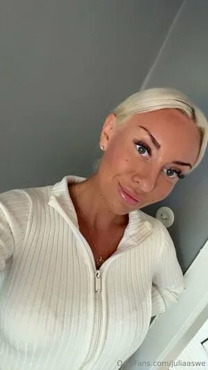 Juliaaswe OnlyFans Leaked Free Thumbnail Picture - #m4BZuJC7ef