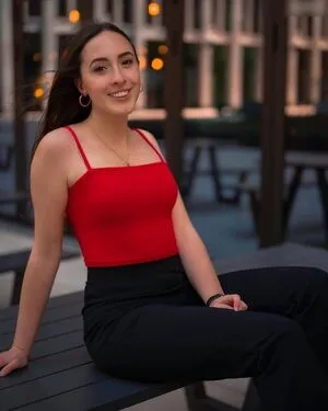 Juliabellax OnlyFans Leaked Free Thumbnail Picture - #7Xp3M2KvkF