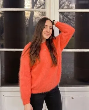 Juliabellax OnlyFans Leaked Free Thumbnail Picture - #Cukgnw9QL7