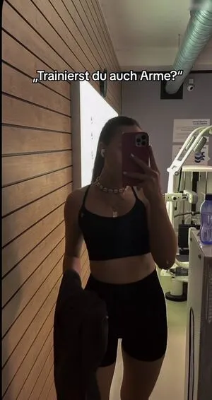 Juliabellax OnlyFans Leaked Free Thumbnail Picture - #DqjK8eRSmw