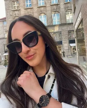 Juliabellax OnlyFans Leaked Free Thumbnail Picture - #OTZOhbYVjd
