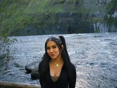Juliagoolia69 OnlyFans Leaked Free Thumbnail Picture - #4Xkhz4v8xx