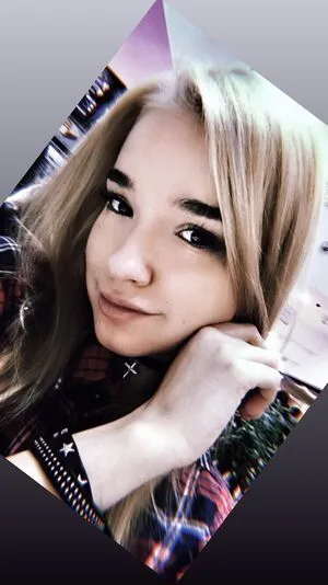 Juliahousekeeper OnlyFans Leaked Free Thumbnail Picture - #u44CXr6wvV