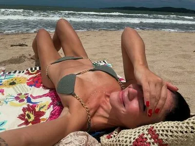 Juliana Knust OnlyFans Leaked Free Thumbnail Picture - #TFAMt5R9Y9