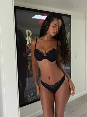 Juliana Nalu OnlyFans Leaked Free Thumbnail Picture - #3frhna6A8K