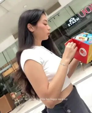 Juliana Roces OnlyFans Leaked Free Thumbnail Picture - #xM0ckKeEQ4