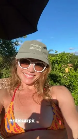 Juliana Schalch OnlyFans Leaked Free Thumbnail Picture - #BPMH7colDA