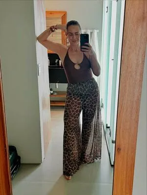 Juliana Silveira OnlyFans Leaked Free Thumbnail Picture - #ZzD1SsIy93