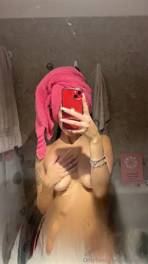 Julianaval OnlyFans Leaked Free Thumbnail Picture - #mNzPcKXQEC