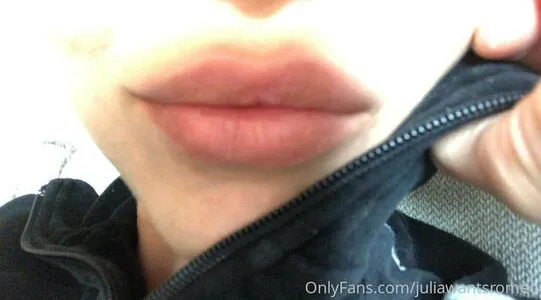 Julianawantsromeo OnlyFans Leaked Free Thumbnail Picture - #fshaUjzZeZ