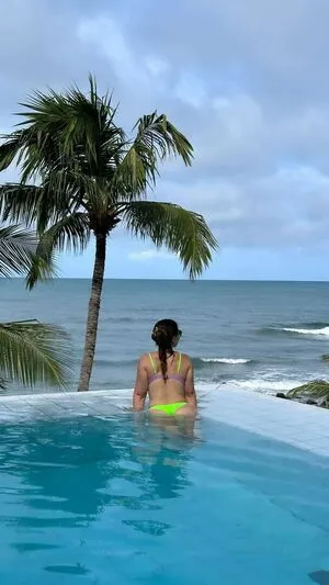Juliane Massaoka OnlyFans Leaked Free Thumbnail Picture - #8XBhndNmqN