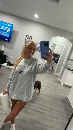 Juliannapeyton OnlyFans Leaked Free Thumbnail Picture - #4AG6tEi42B
