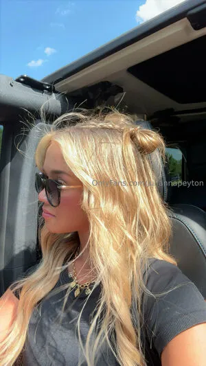Juliannapeyton OnlyFans Leaked Free Thumbnail Picture - #odBTmKmmI5