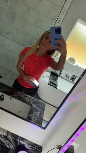 Juliannapeyton OnlyFans Leaked Free Thumbnail Picture - #vGId3Lhh3p