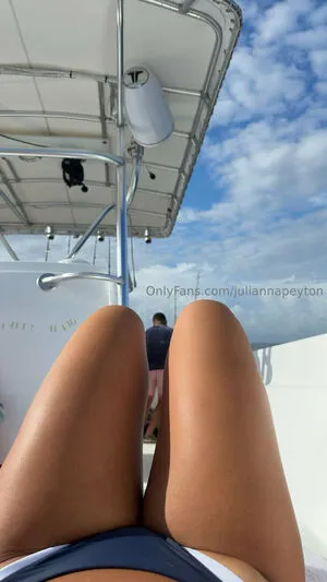 Juliannapeyton OnlyFans Leaked Free Thumbnail Picture - #yZh3GnVvWb