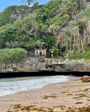 Julianne Hough OnlyFans Leaked Free Thumbnail Picture - #0FENTpHrrn