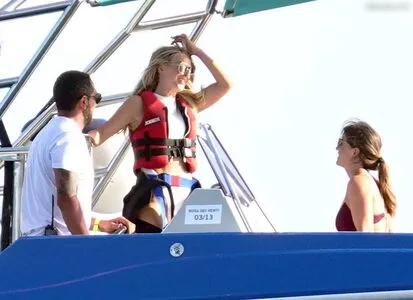 Julianne Hough OnlyFans Leaked Free Thumbnail Picture - #1q5qEziO1I