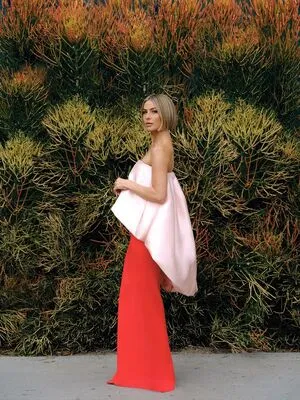 Julianne Hough OnlyFans Leaked Free Thumbnail Picture - #3G1wd2c7VX