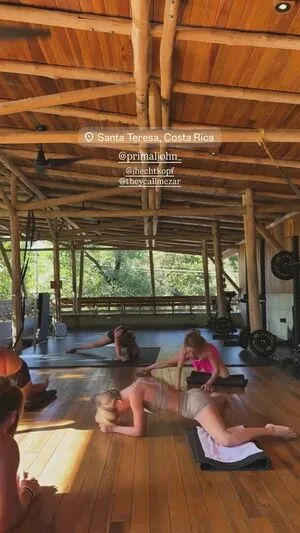 Julianne Hough OnlyFans Leaked Free Thumbnail Picture - #8iTI6J3KzG