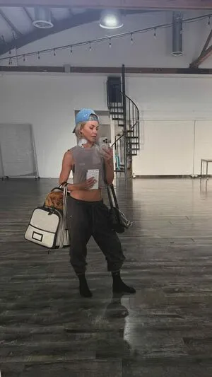 Julianne Hough OnlyFans Leaked Free Thumbnail Picture - #8nofLK7CDZ