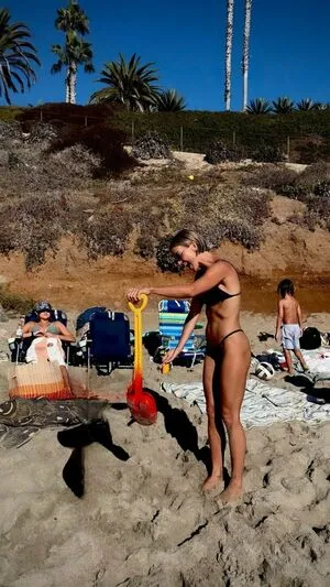 Julianne Hough OnlyFans Leaked Free Thumbnail Picture - #APlL3XckEb