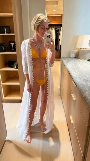 Julianne Hough OnlyFans Leaked Free Thumbnail Picture - #AmmjkVjWgU