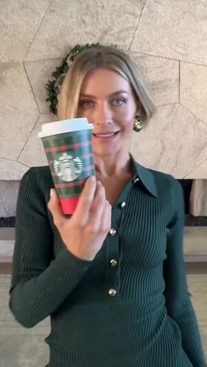 Julianne Hough OnlyFans Leaked Free Thumbnail Picture - #D5FUOd9tiu