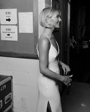 Julianne Hough OnlyFans Leaked Free Thumbnail Picture - #F8vyylUgQ9