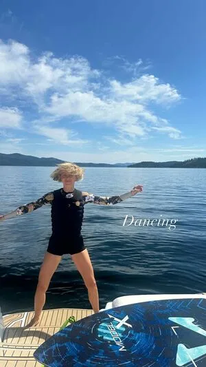 Julianne Hough OnlyFans Leaked Free Thumbnail Picture - #GtXnwPAYYA